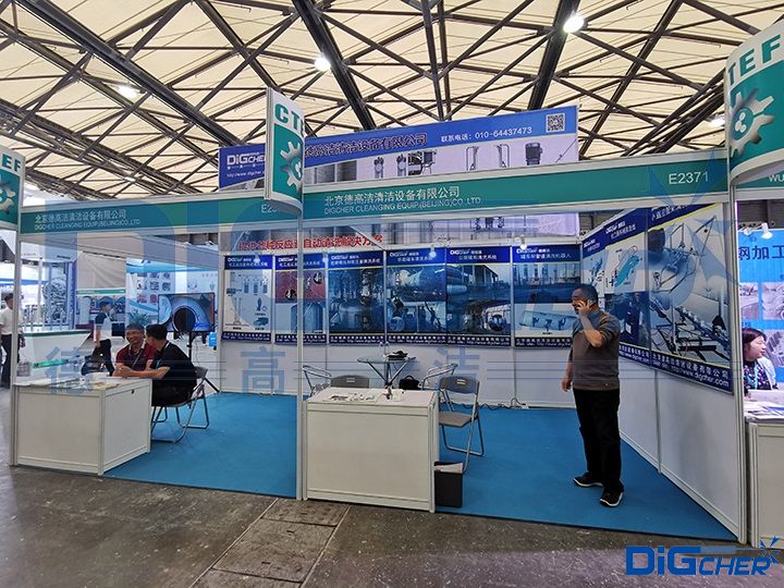 �¸ߝ��Ϻ����H�����b��չ�[��չλ�F��